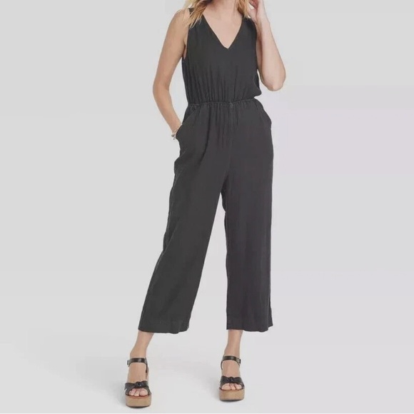 Universal Thread Washed Black Sleeveless Cutout Jumpsuit - Size Small - Picture 3 of 9